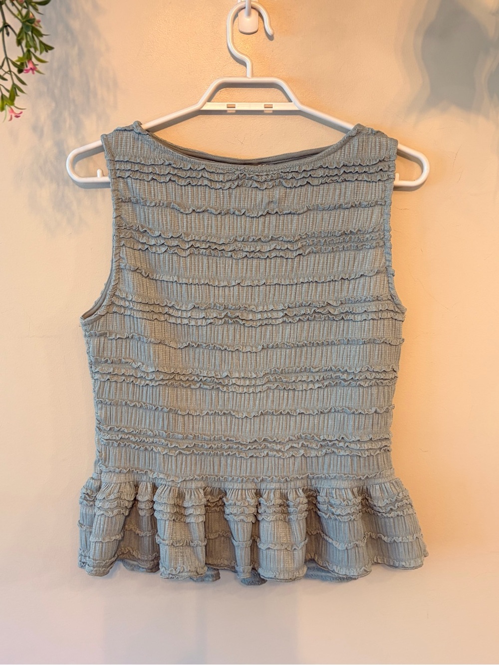 H&M Sage Smocked Ruffle Peplum Tank Top Boho Coquette - Picture 2 of 6